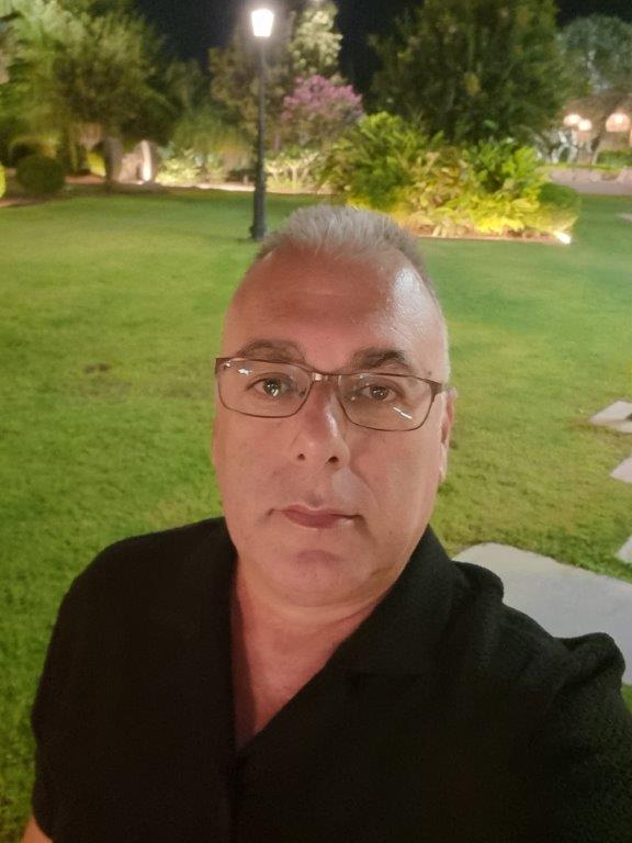 שרון עזרן