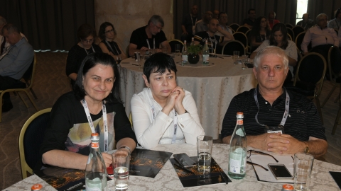 IP5_6437.jpg
