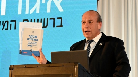 YZE_8083.jpg