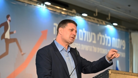 YZE_8650.jpg