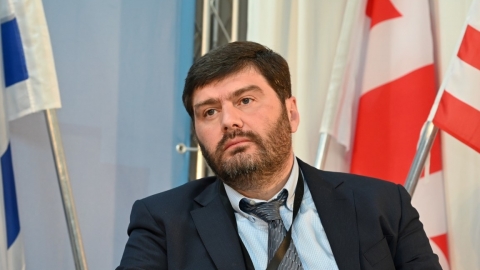 YZE_8595.jpg
