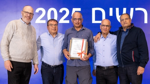 G 24.2 -105.jpg