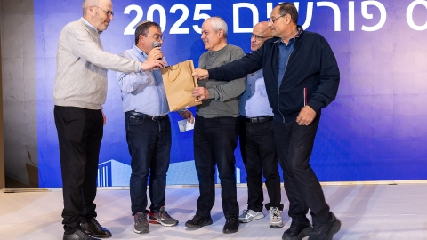 G 24.2 -72.jpg