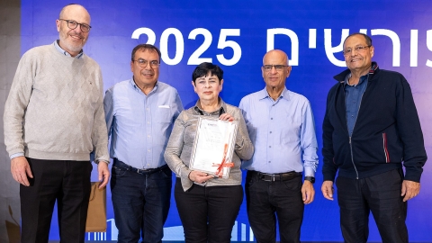 G 24.2 -58.jpg