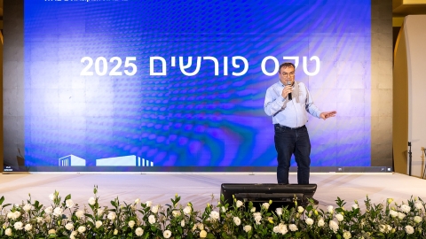 G 24.2 -34.jpg