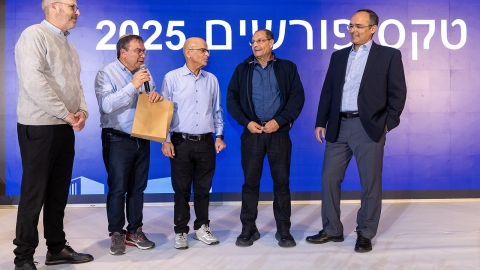 G 24.2 -40.jpg