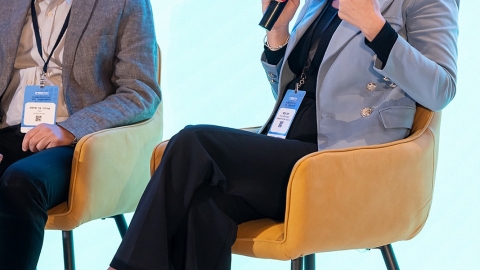 G 25.2 -354.jpg