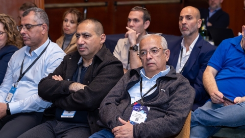 G 25.2 -251.jpg