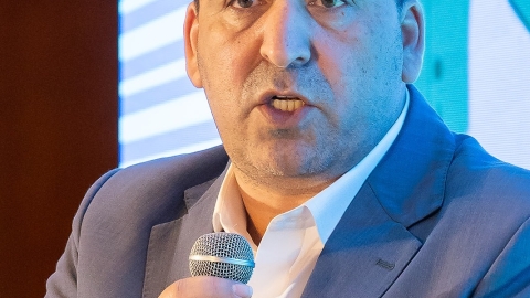 G 26.2 -106.jpg
