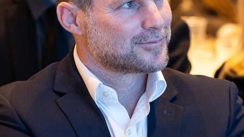 G 26.2 -151.jpg